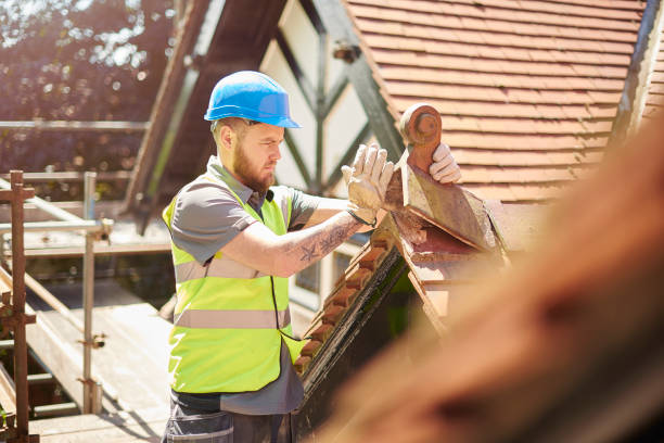 Quick and Trustworthy Emergency Roof Repair Services in Florida Ridge, FL